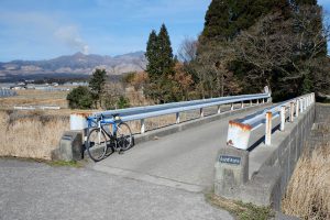 竹崎橋を渡って左手に水源［竹崎水源・南阿蘇村］